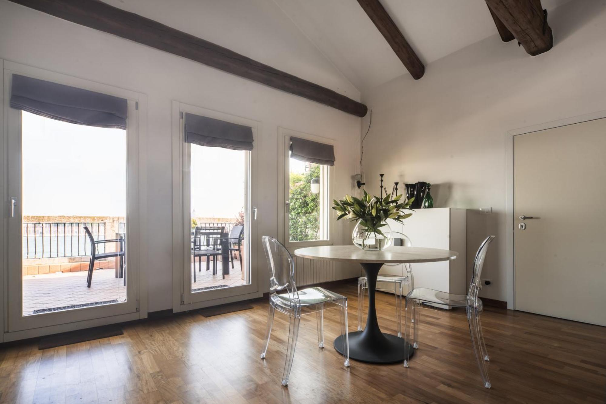 Attic Boutique San Marco R&R Apartment Венеция Екстериор снимка